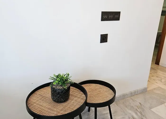 Appartement à 2 Chambres à Coucher